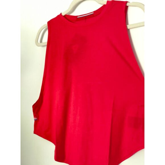4 Fourlaps Curved Athletic Tank Top Crimson Women's Size Small Gym Training NEW - Picture 9 of 13
